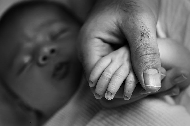 Bonding By Gemma Stiles from Sydney, Australia - Bonding, CC BY 2.0, https://commons.wikimedia.org/w/index.php?curid=42075117